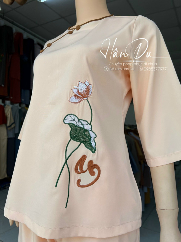 Bộ Quần Áo Đi Chùa Cổ tròn bọc nút vải - Kate Silk – Pháp Phục Phật Tử Ngồi Thiền, Tụng Kinh, Lễ Chùa (Nhiều Màu, Đủ Size)